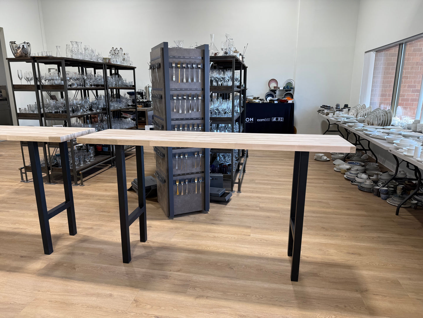 Bar Top / High Top Tables